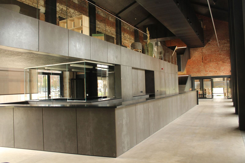 Arquitectura_ Antigua Estación Burgos_ zona info mostrador