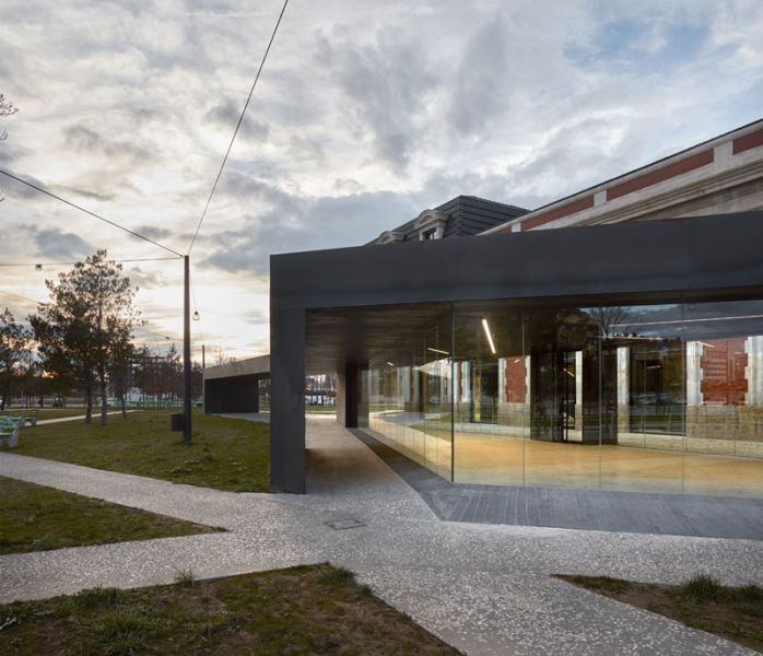 Arquitectura_ Antigua Estación Burgos_ marquesina vista 2