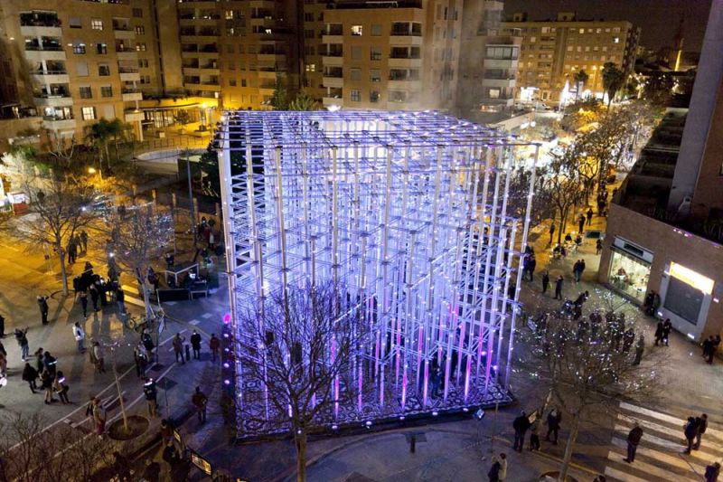 pink intruder miguel arraiz fallas arquitectos falleros arquitectura y empresa 03