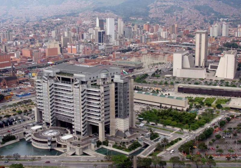 Entorno del Edificio Inteligente de las Empresas Públicas de Medellín